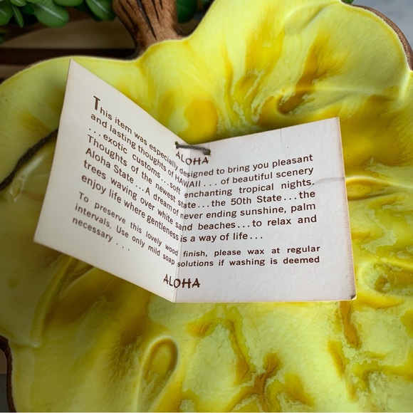 COPY - Vintage Treasure Craft Hawaii Plate/Ashtray - Picture 7 of 14